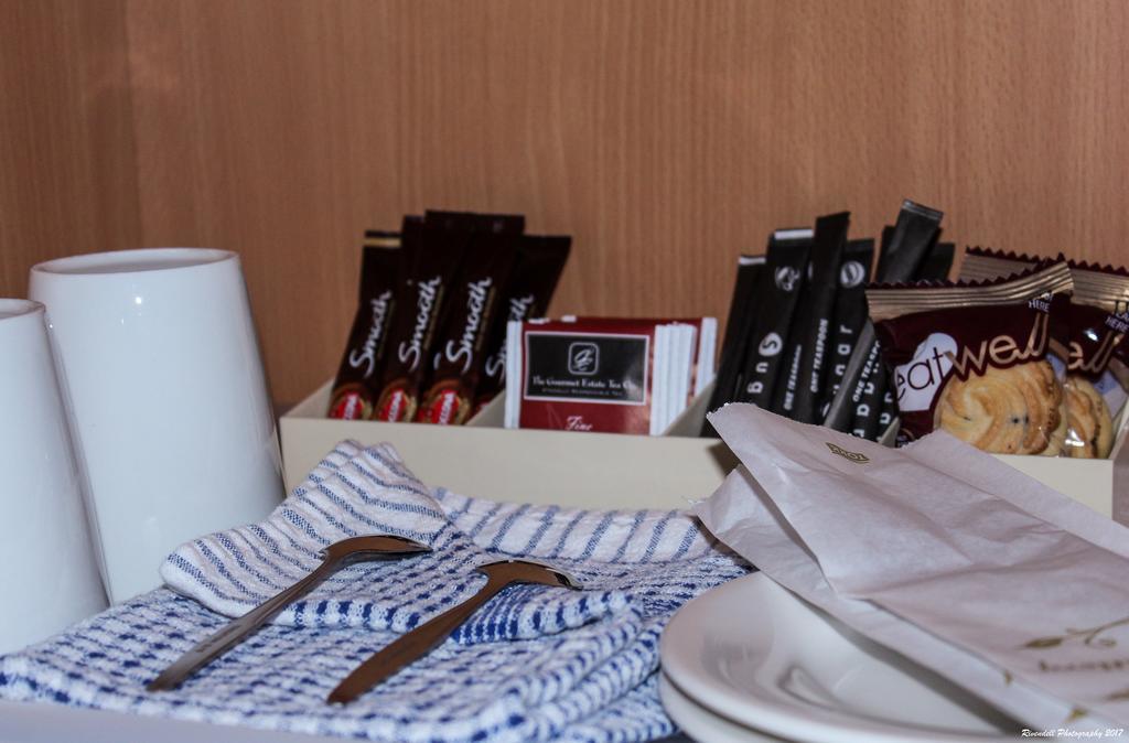 Motel Riverina Leeton Dış mekan fotoğraf