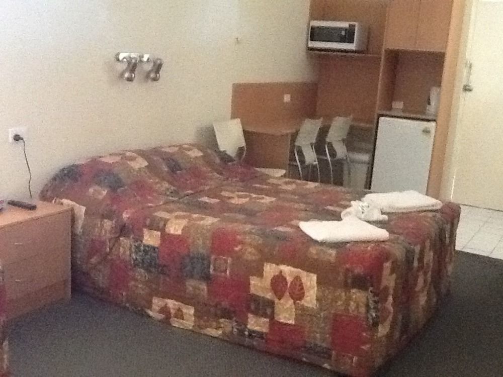 Motel Riverina Leeton Dış mekan fotoğraf