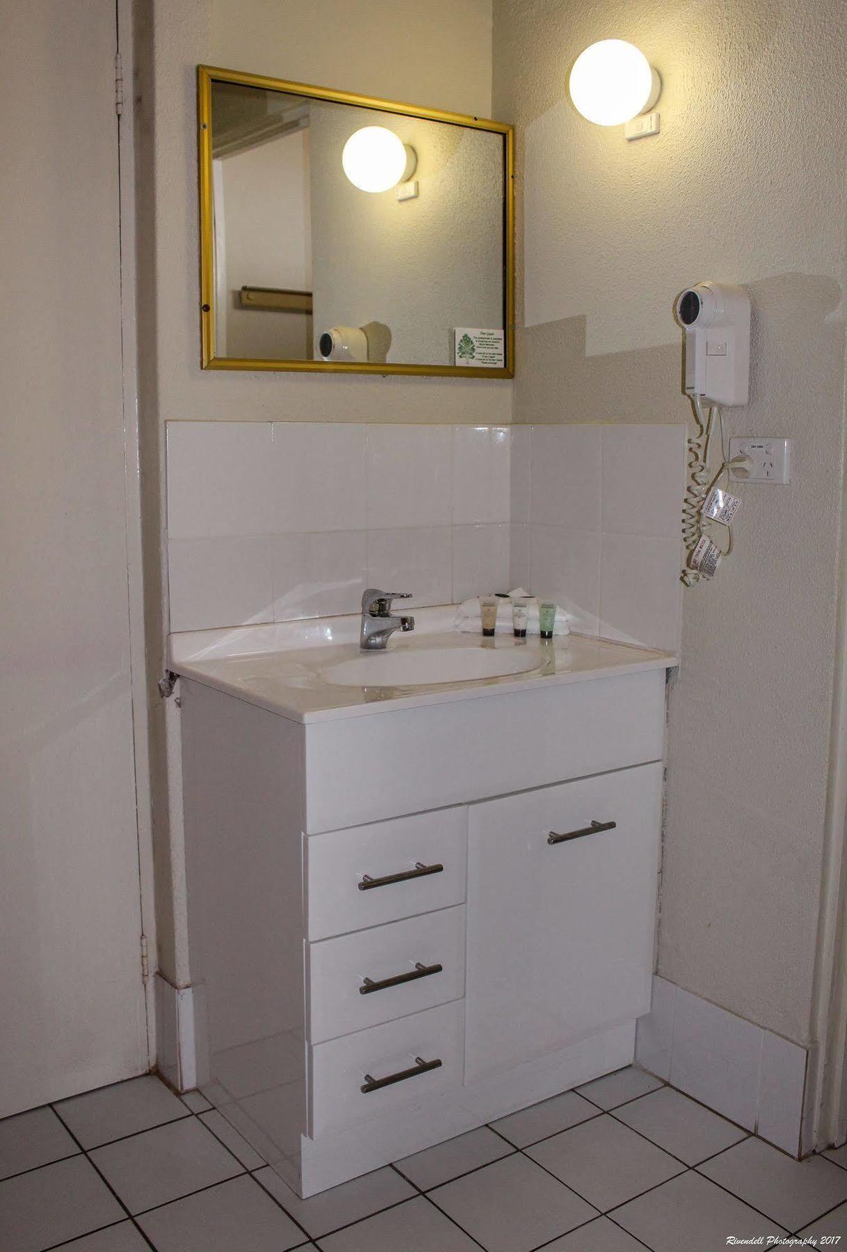 Motel Riverina Leeton Dış mekan fotoğraf