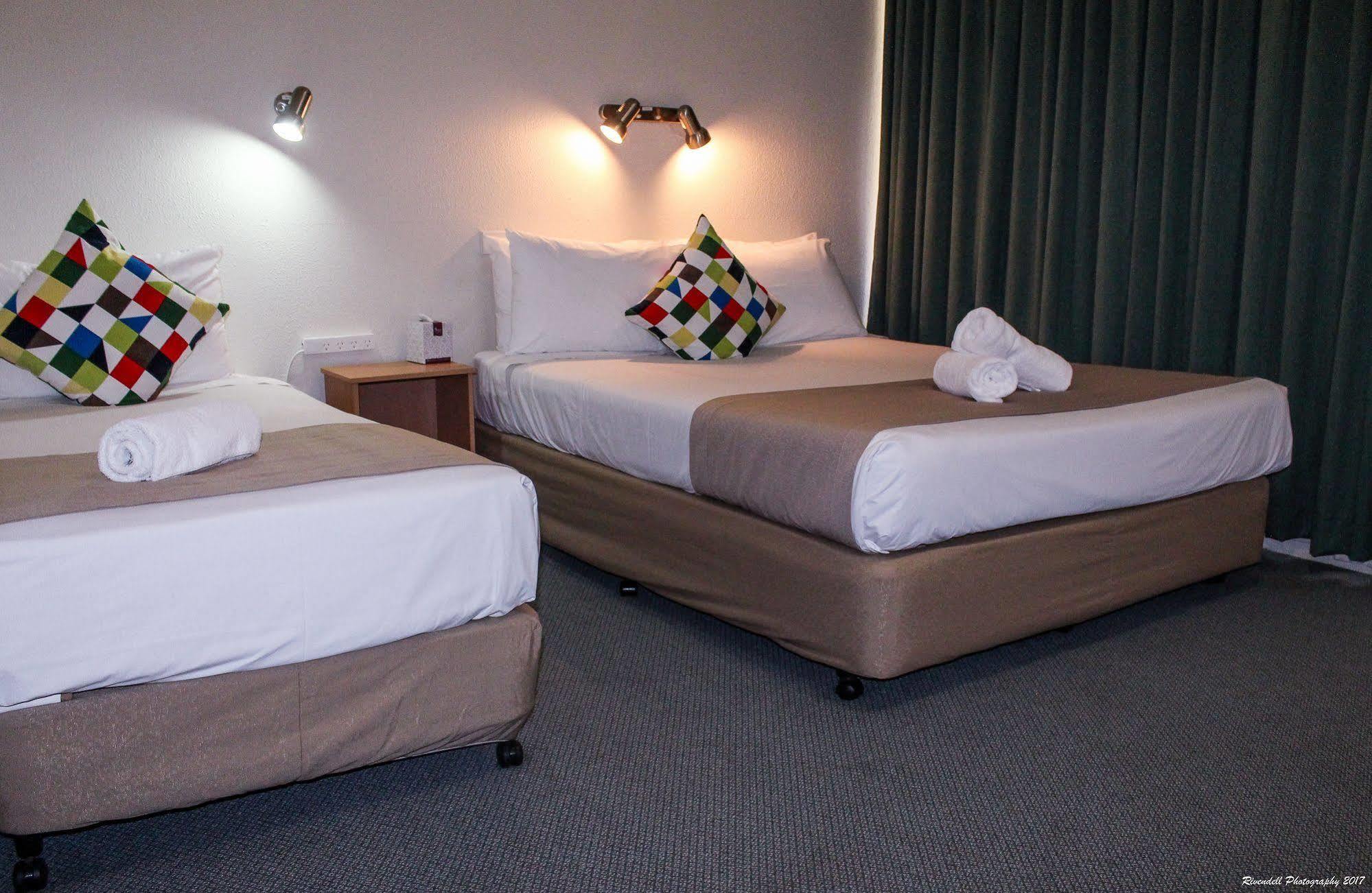 Motel Riverina Leeton Dış mekan fotoğraf