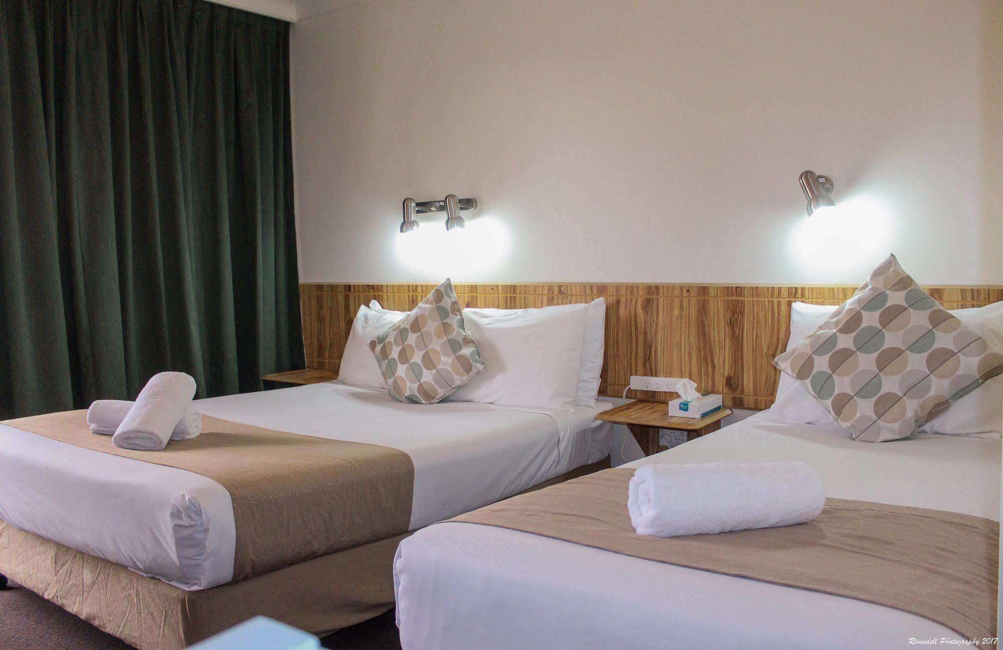 Motel Riverina Leeton Dış mekan fotoğraf