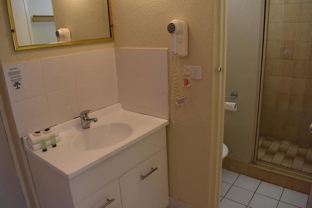 Motel Riverina Leeton Dış mekan fotoğraf