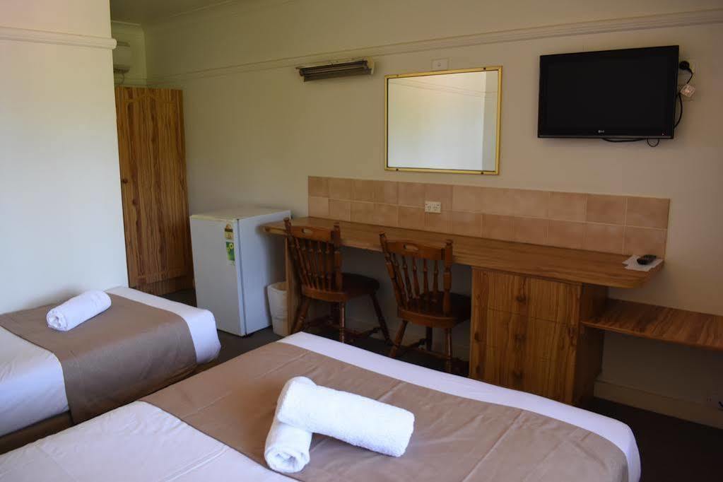 Motel Riverina Leeton Dış mekan fotoğraf